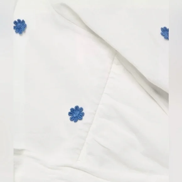 FARM Rio White and Blue Puff Sleeve Crop Top - Picture 8 of 9